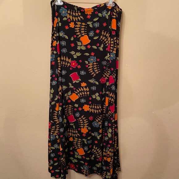 LuLaRoe Dresses & Skirts - Lularoe Maxi Skirt